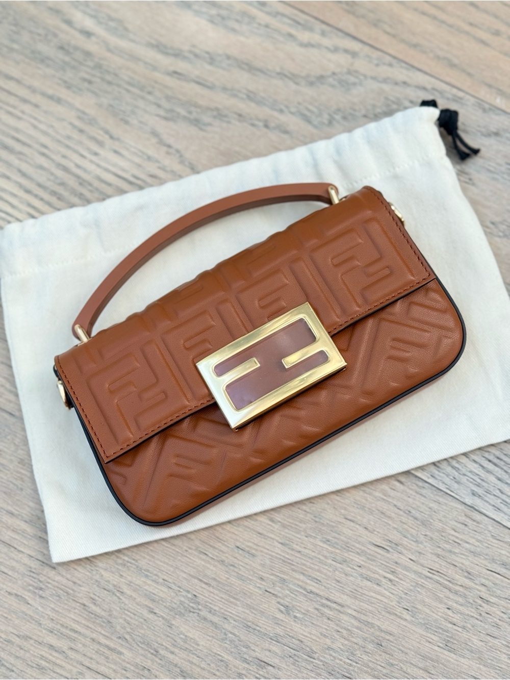 Fendi Baguette Mini Bag/Phone Pouch in Brown leather with Gold Hardware